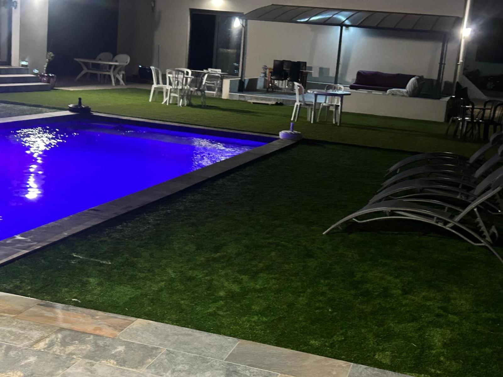 Grande Villa Avec Piscine Bompas  Eksteriør billede