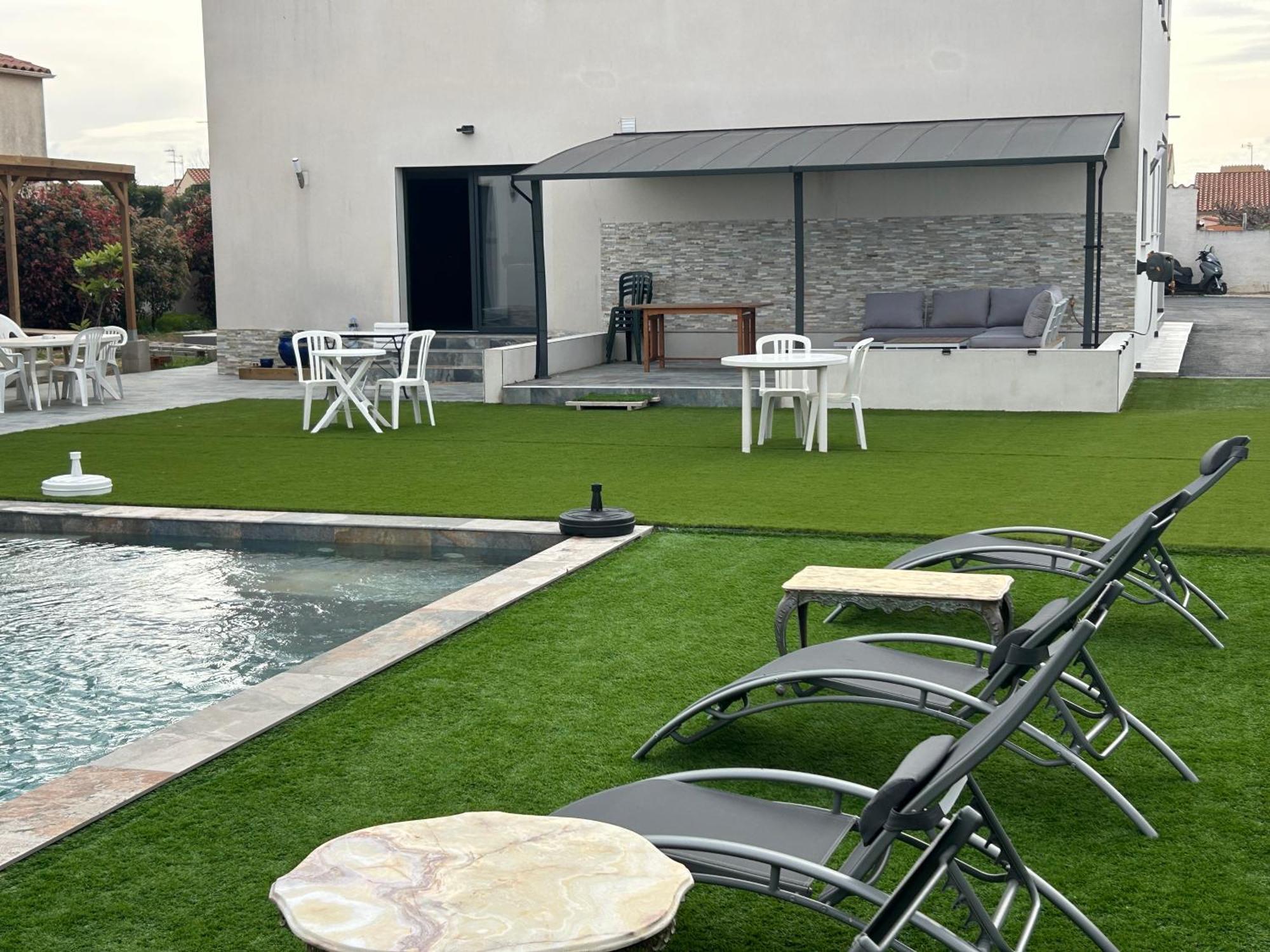 Grande Villa Avec Piscine Bompas  Eksteriør billede